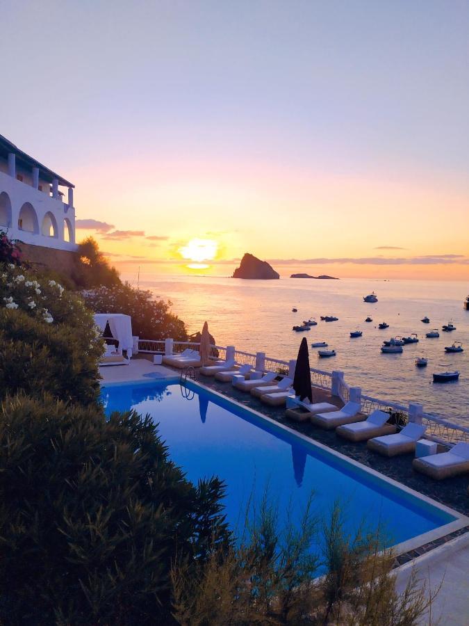 La Piazza Luxury Hotel & Spa بانايا المظهر الخارجي الصورة