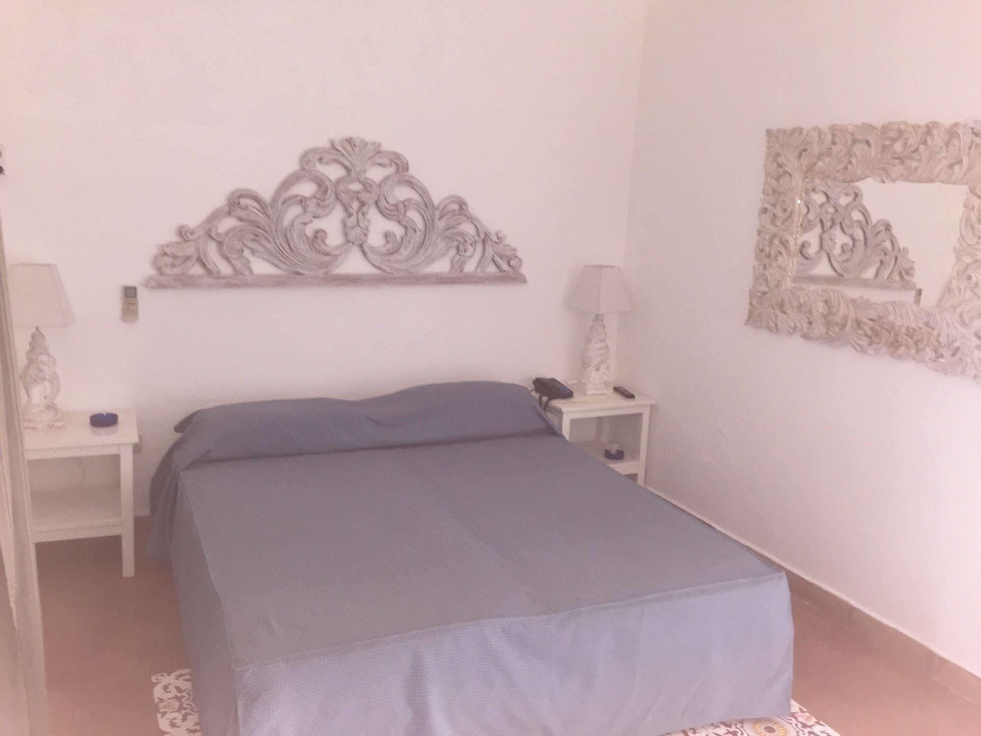 La Piazza Luxury Hotel & Spa بانايا المظهر الخارجي الصورة